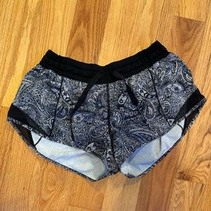 Hotty Hot shorts size 6